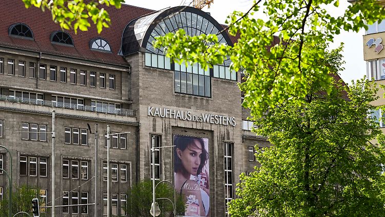 Rund 60.000 Quadratmeter Verkaufsfläche - das KaDeWe in Berlin.