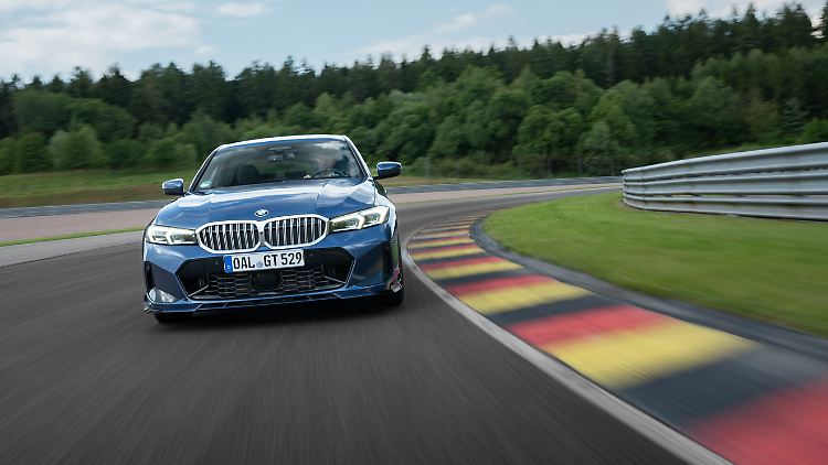 Der B3 fühlt sich auf dem Track wohl, obwohl er eher ein sportiv-komfortabler Gran Turismo ist.
