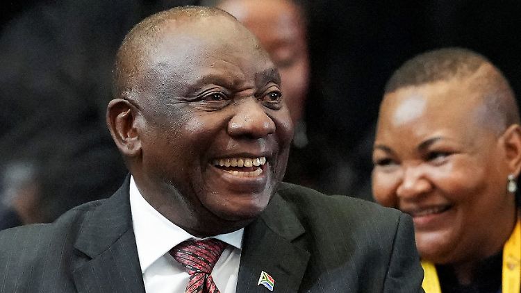 Ramaphosa kann weitermachen, allerdings nicht allein. Sein ANC braucht Koalitionspartner.