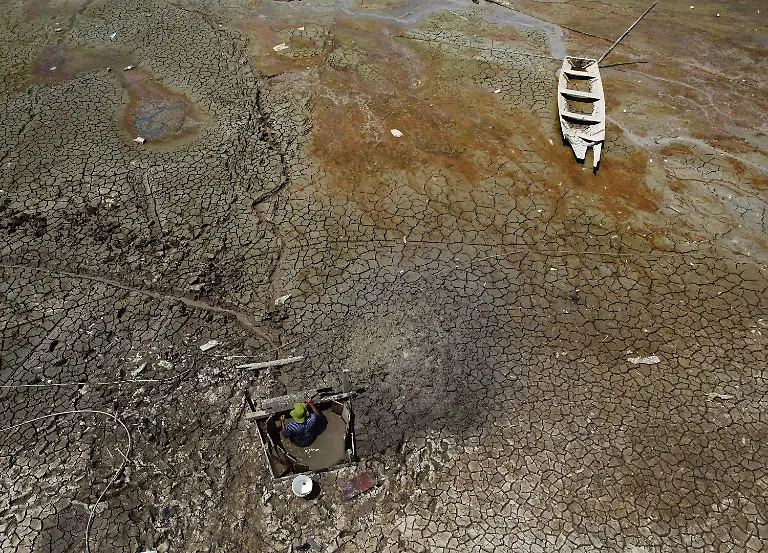 3cfb4478d4758206e82d8f16f1d6e04a