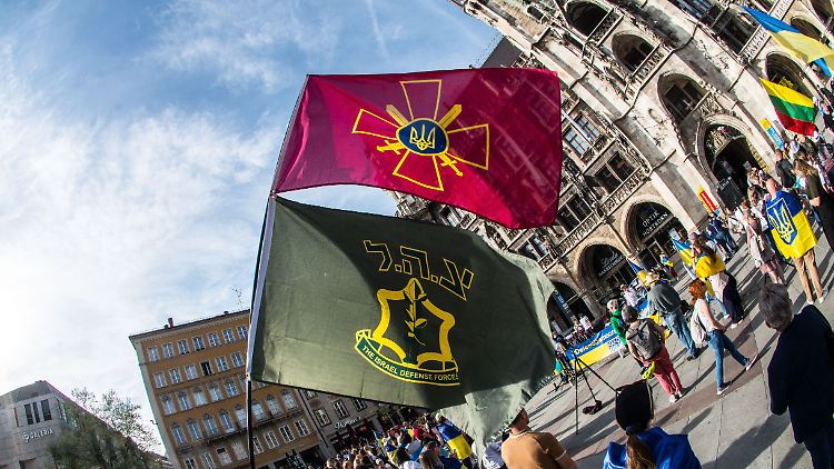 Rund 200.000 männliche Ukrainer sollen sich in Deutschland aufhalten.