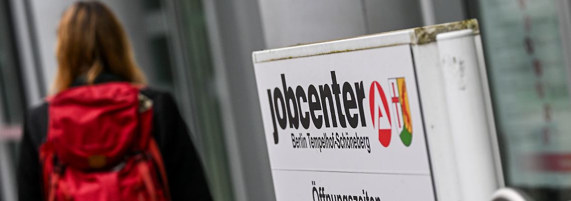 454818412.jpg