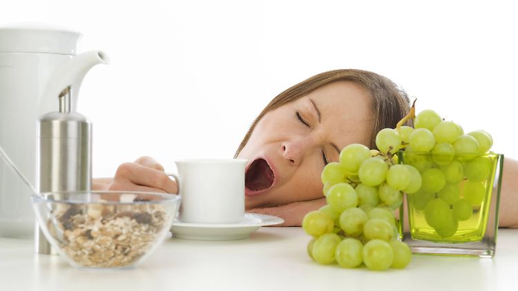 Menschen, die am Morgen schwer in die Gänge kommen, müssen nicht unbedingt frühstücken.