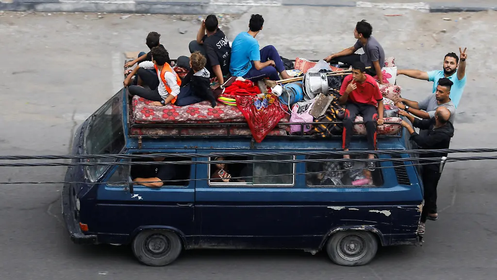 2023-10-10T051736Z-1561968152-RC2HP3ATKL7Y-RTRMADP-3-ISRAEL-PALESTINIANS