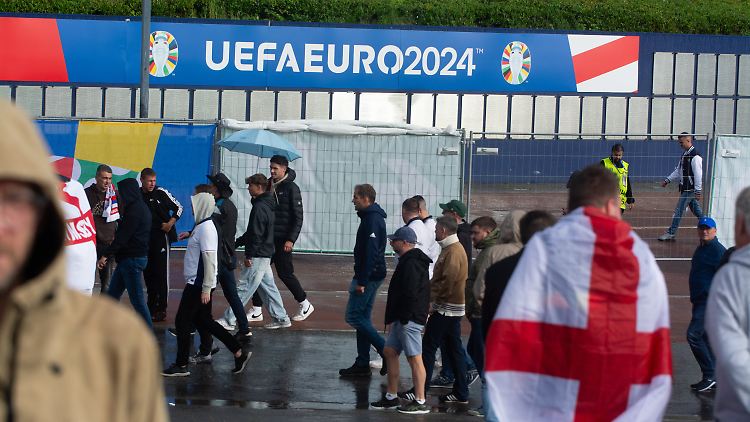 Die Engländer spielten ihren EM-Auftakt in Gelsenkirchen.