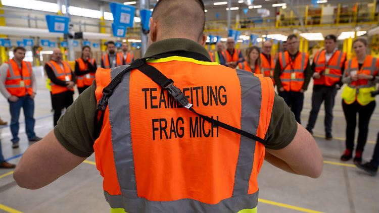 36.000 Mitarbeiter hatte Amazon 2023 in Deutschland. Künftig sollen es 4000 mehr sein. 