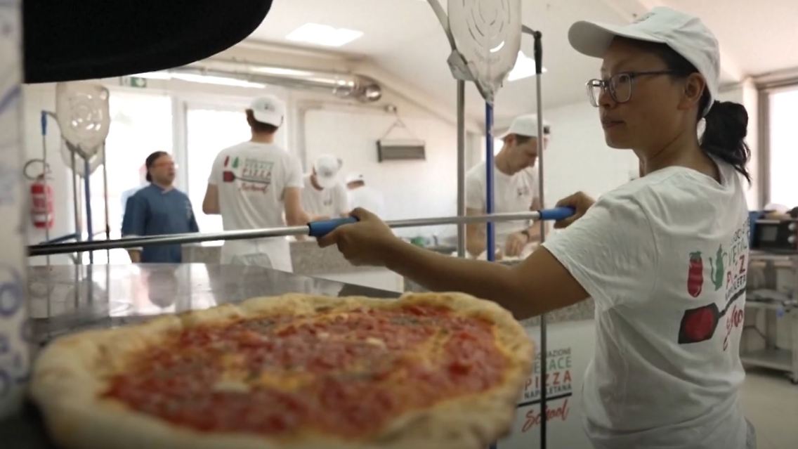 pizza_napoli.JPG