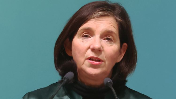 Die Grünen-Politikerin Katrin Göring-Eckardt löscht ihren Tweet und versucht sich in Schadensbegrenzung.