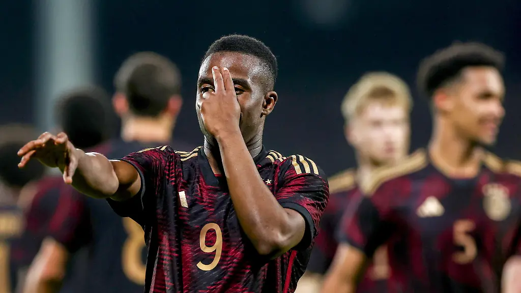 867eaa3d521627ef879864d75b7e9adc