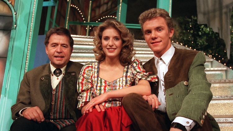 Als die (Volksmusik-)Welt noch in Ordnung war: Eberhard Hertel mit Tochter Stefanie und Schwiegersohn Stefan Mross.