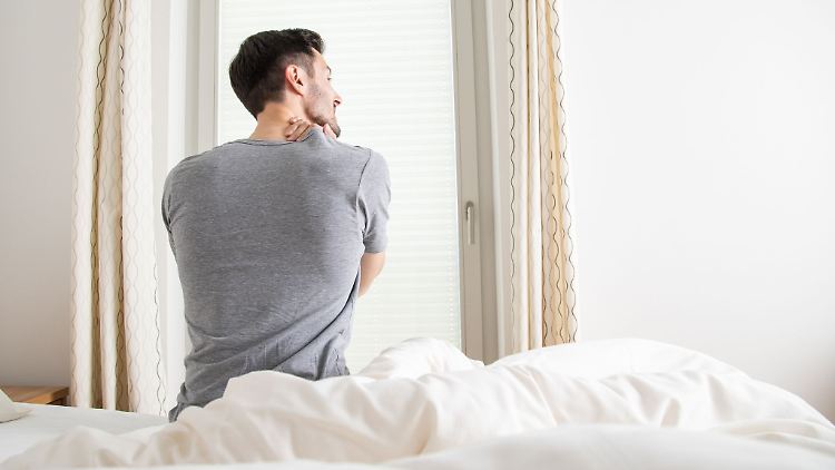 Massagepistolen versprechen, Nackenschmerzen und Muskelkater zu lindern.