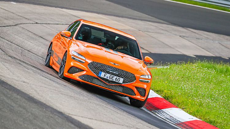 Auf dem Nürburgring wurden die vier Genesis Magmas erstmals gemeinsam der Öffentlichkeit präsentiert.