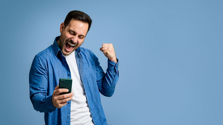 Wer schon jetzt Interesse für ein noch unangekündigtes Samsung-Handy anmeldet, freut sich über Extra-Rabatt.
