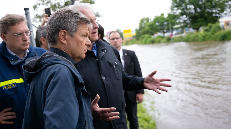 Wirtschafts- und Klimaschutzminister Habeck Anfang Juni im bayerischen Reichertshofen.