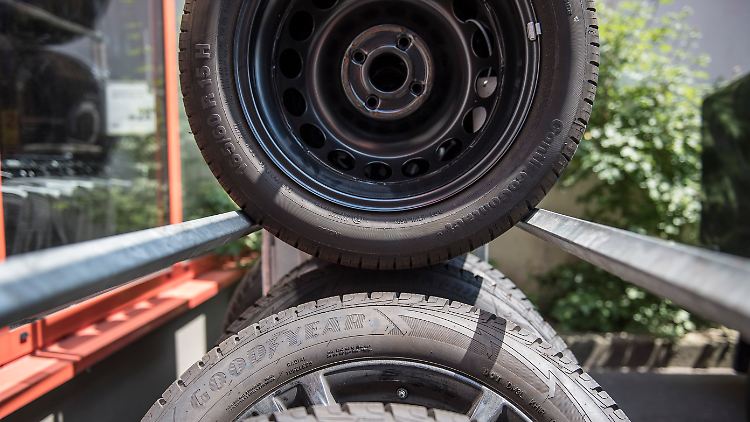 Der Testsieger bei den Ganzjahresreifen (nicht im Bild) kommt von Goodyear.