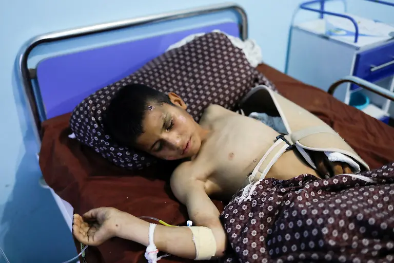 2023-10-11T172555Z-947767896-RC2HQ3A36531-RTRMADP-3-AFGHANISTAN-QUAKE