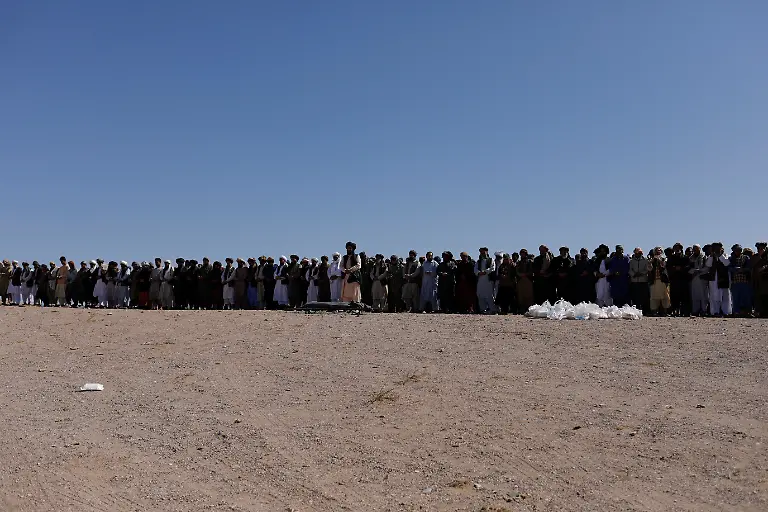 2023-10-09T185218Z-1480467944-RC2YO3A7FG9H-RTRMADP-3-AFGHANISTAN-QUAKE