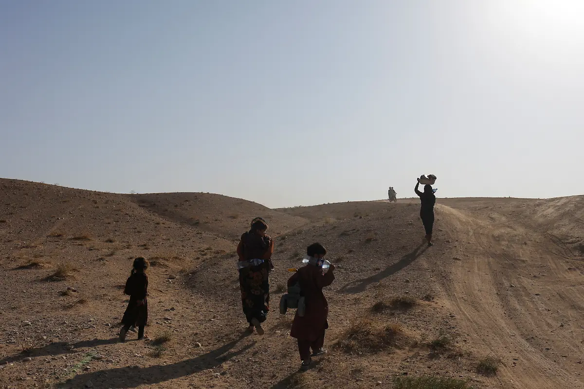 2023-10-11T075822Z-1679318499-RC27Q3ACAUVM-RTRMADP-3-AFGHANISTAN-QUAKE