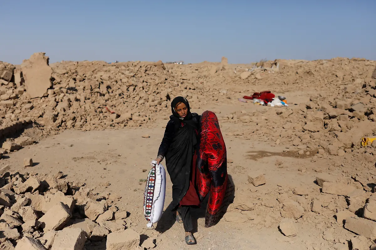2023-10-11T084736Z-1277387521-RC28Q3A3EXP8-RTRMADP-3-AFGHANISTAN-QUAKE