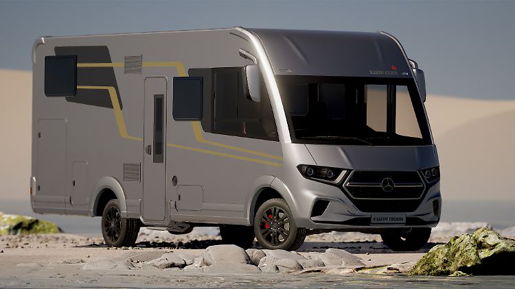 Stern im Kühlergrill: Eura Mobil präsentiert die neue Baureihe Integra Line GT auf dem Mercedes-Benz Sprinter.