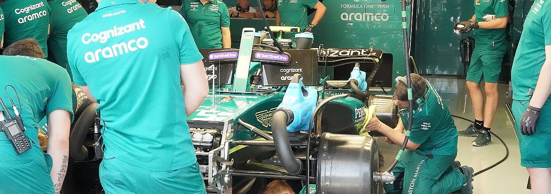 An drei aufeinanderfolgenden Wochenenden finden Formel-1-Rennen statt - eine besondere Herausforderung für die Mechaniker.