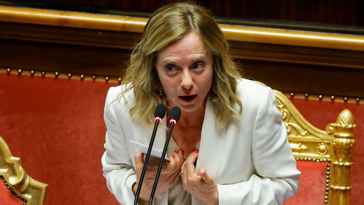 Giorgia Meloni ist unzufrieden.