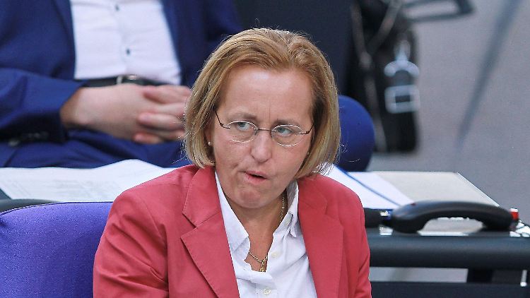 Von Storch droht ein Ordnungsgeld von bis zu 2000 Euro.