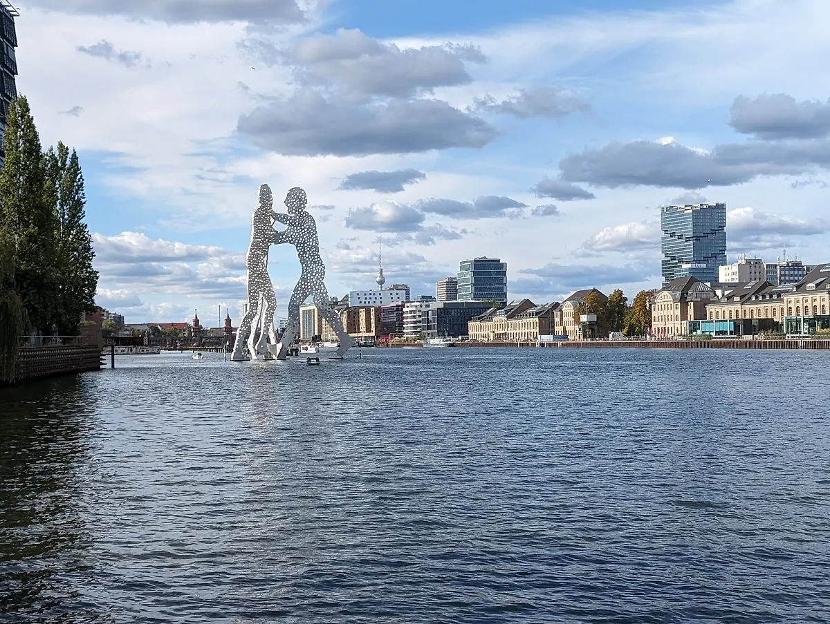 PXL-20231008-130002348