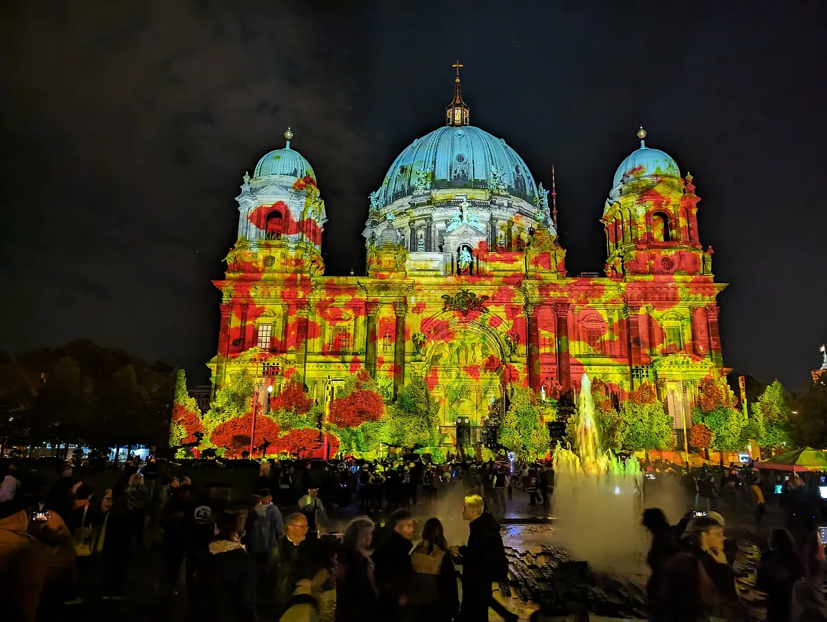 PXL-20231006-184621054