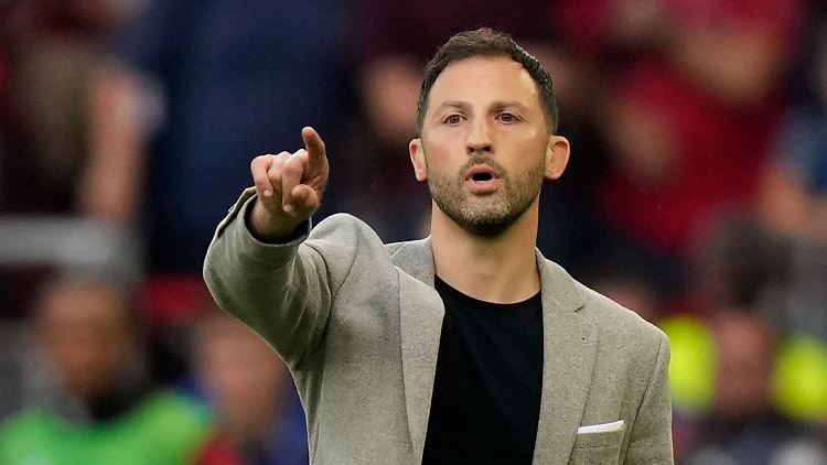 Tedesco soll Fener zurück in die Spur bringen.