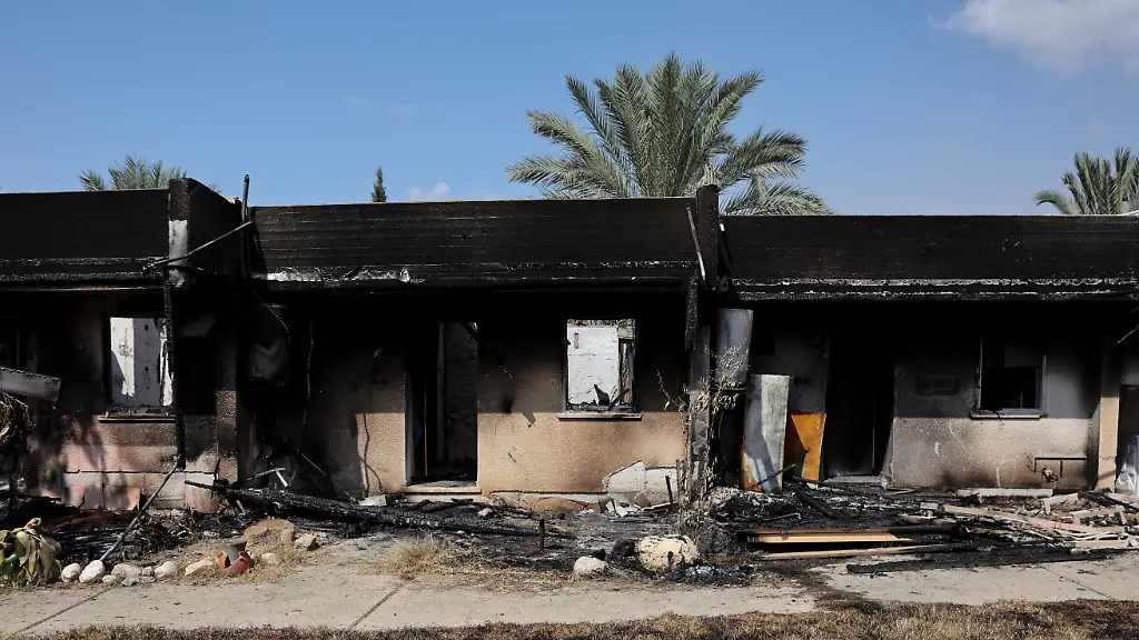 2023-10-10T113707Z-968078208-RC2NP3ALVR53-RTRMADP-3-ISRAEL-PALESTINIANS-GAZA