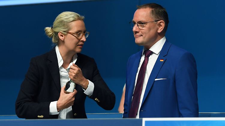 Wollen Parteimitglieder mit Verbindungen zu der Gruppe "Sächsische Separatisten" ausschließen: Alice Weidel und Tino Chrupalla.