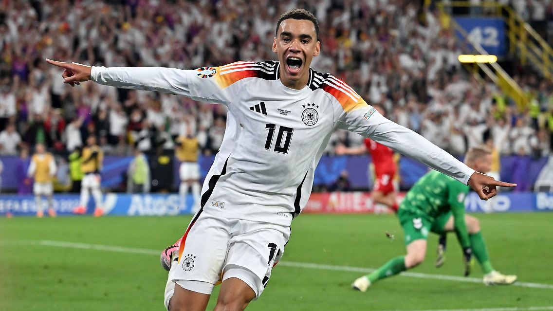 ... das die deutsche Nationalelf dank Toren von Kai Havertz und Jamal Musiala mit 2:0 gewinnt.