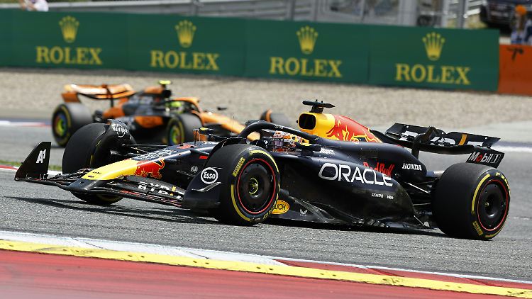 Max Verstappen führte in Österreich lange, ein Crash wurde ihm kurz vor Schluss zum Verhängnis.