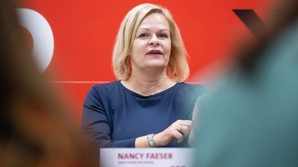 Landesvorsitzende-der-SPD-und-Bundesinnenministerin-Nancy-Faeser
