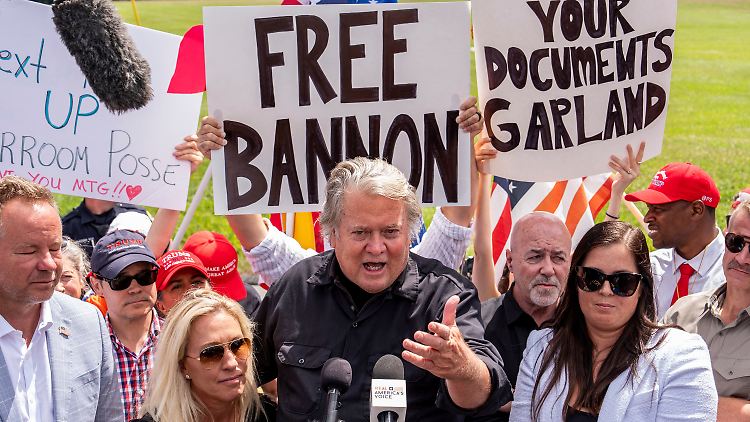 Nach Trumps Wahlsieg wurde Steve Bannon Chefstratege im Weißen Haus.