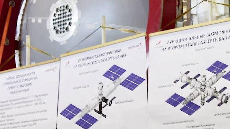 Aus dem ISS-Projekt ist Russland seit dem Angriffskrieg in der Ukraine raus - eine eigene Raumstation soll her.