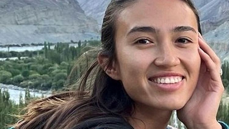 Die befreite Hamas-Geisel Noa Argamani hat ihre Mutter Liora verloren. 