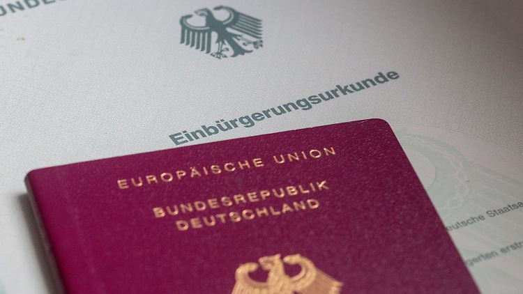 Als 81-Jähriger erhielt Soudan seinen deutschen Pass. Damit ist er nun ein Doppelstaatler.