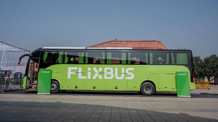 Flix hat inzwischen den Sprung nach Indien gewagt.