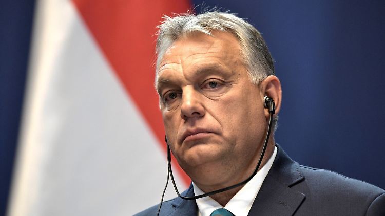 Äußert sich trotz des Angriffskrieges gegen die Ukraine immer wieder wohlwollend über Russland und Wladimir Putin: Viktor Orban.