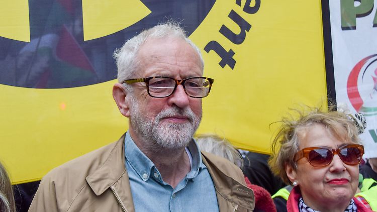 Corbyn im Juni auf einer propalästinensischen Demonstration in London. 