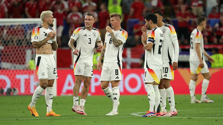 Kroos und Co. wollen die Statistik gegen Spanien aufbessern.