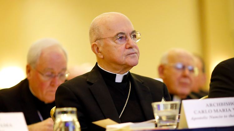 Carlo Maria Vigano bezeichnete die Anklage als Ehre.