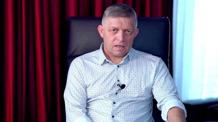 Robert Fico bei einer Fernsehansprache Anfang Juni. Mitte Mai wurde der slowakische Ministerpräsident von einem Attentäter niedergeschossen.