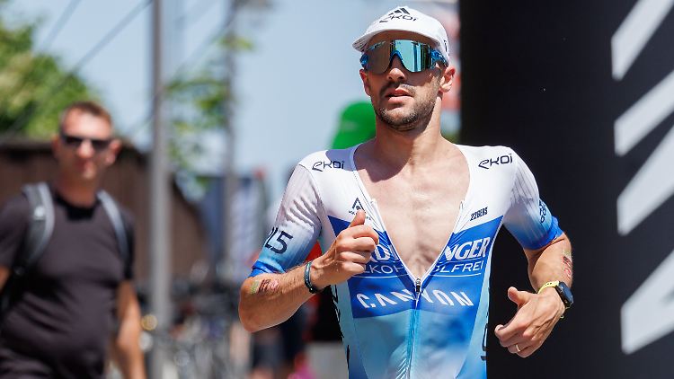 Muss in Roth früh aufgeben: Triathlon-Star Patrick Lange.