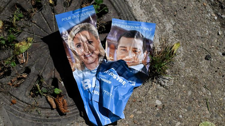 Der rechte RN von Marine Le Pen blieb weit hinter den Erwartungen zurück, konnte aber dennoch deutlich zulegen und gewinnt mindestens 120 statt bisher 88 Sitzen.