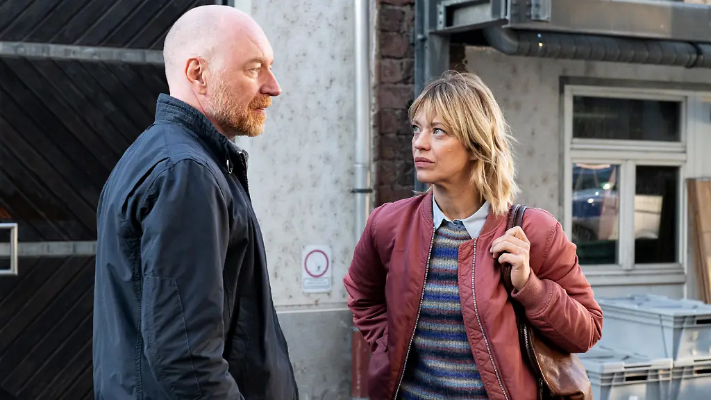 8-Tatort-Aus-dem-Dunkel