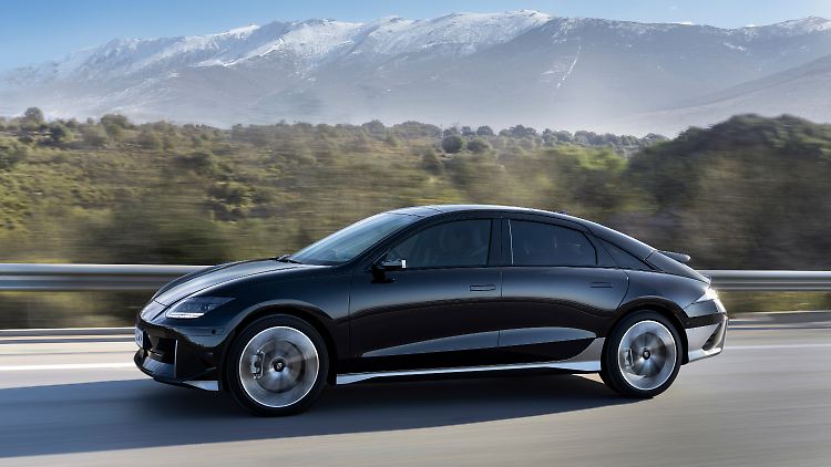 Testsieger: Der Hyundai Ioniq kommt weit und lädt schnell. Er ist allerdings auch recht teuer.