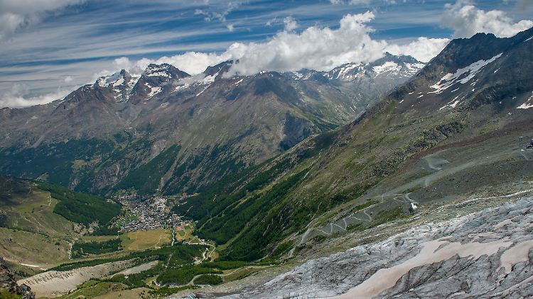 Das Lagginhorn ist mehr als 4000 Meter hoch. 